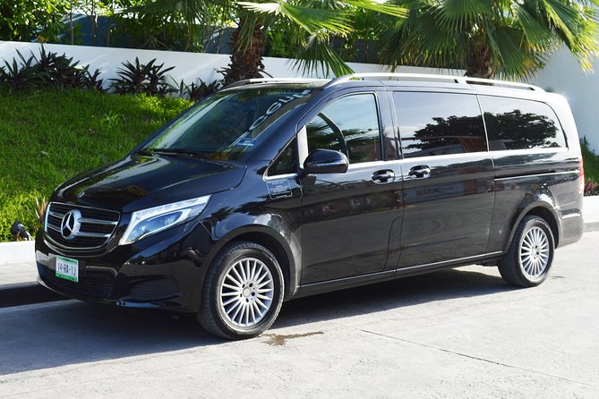 Transportation Services From Sangster Airport From/To Negril Hotels - Leaving Sangster Airport without a mobility gamble