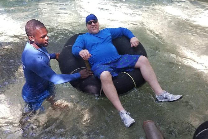 Tubing,Lunch and Shopping from Ocho Rios - Why the guide can shape the whole day