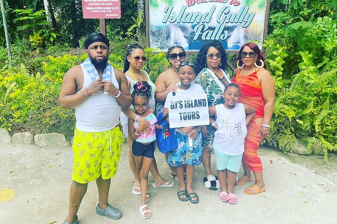 Wet and Wild - Blue Hole and Dunn's River - What the ride adds to the experience